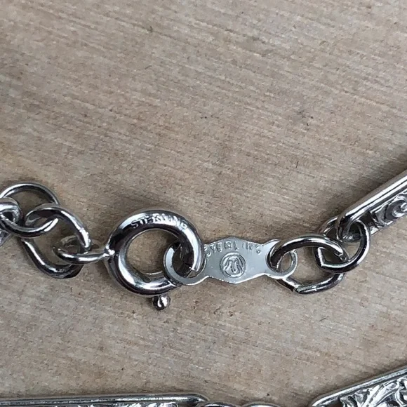 Solid sterling silver 925 chain necklace with makers mark 12.3 grams unisex.